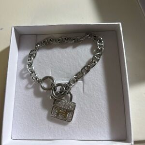 H bracelet